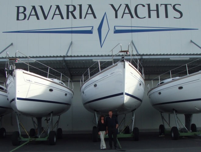 New Vision 44 owners outside the factory © International Marine Brokers New Zealand www.internationalmarine.co.nz